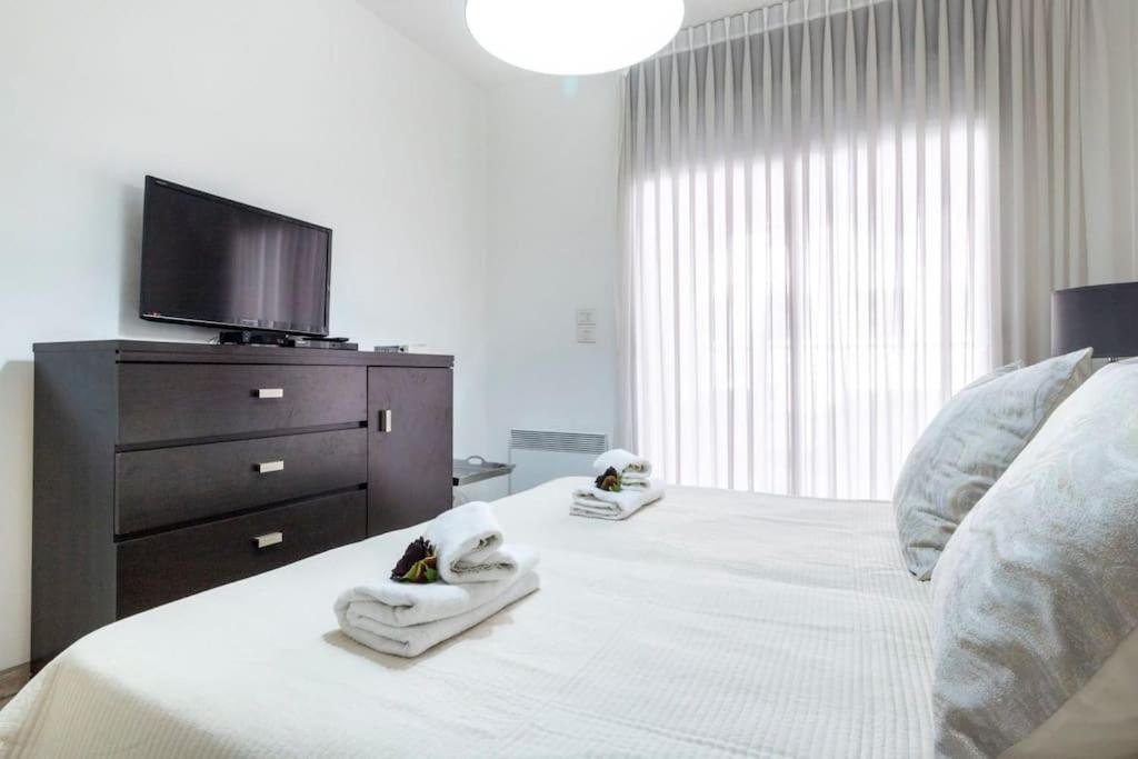 Luxury 3 Bedroom Apt, Harav Kook7 Jerusalén Exterior foto