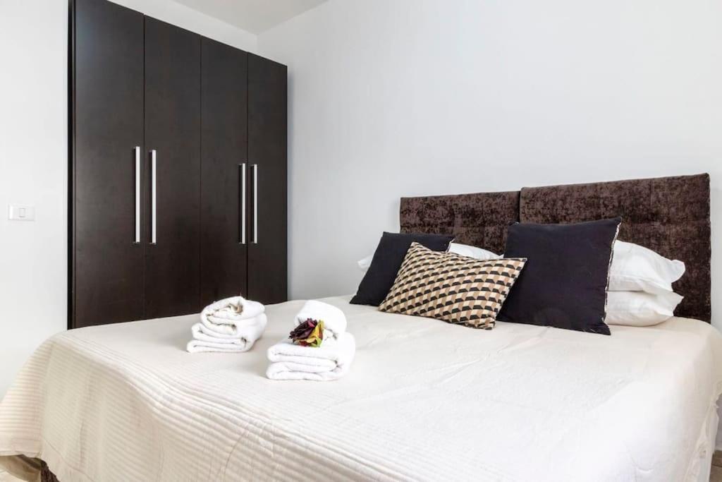 Luxury 3 Bedroom Apt, Harav Kook7 Jerusalén Exterior foto